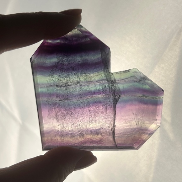 Rainbow Fluorite Geometric Heart Carving (imperfect) - Picture 4 of 4